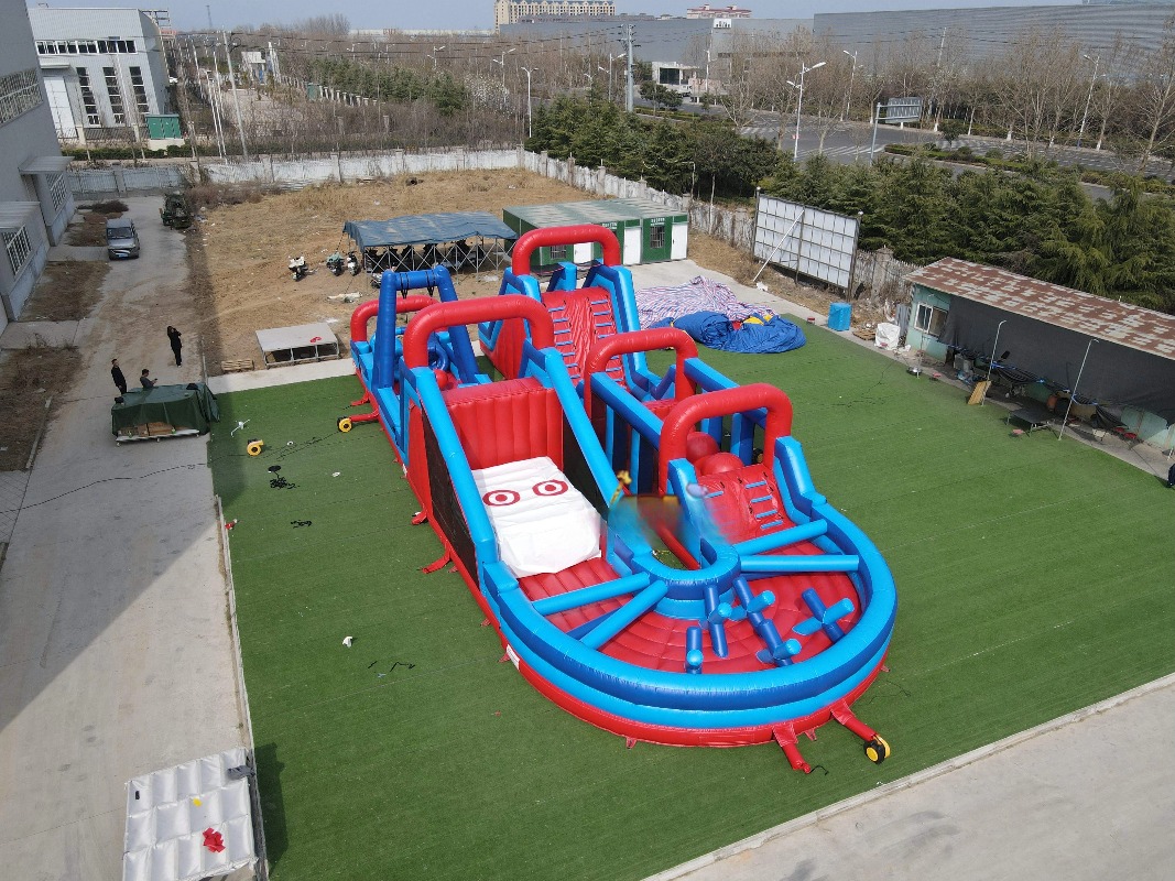 Commercial outdoor inflatable  - Sports Equipment Rental recension och pris